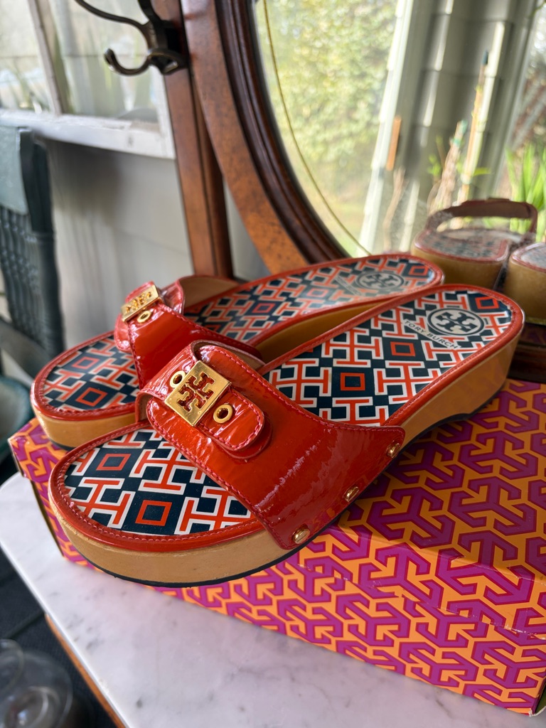 Tory Burch ‘Dixon’ Wood Sandal Slides Orange Patent Platform Gold Logo